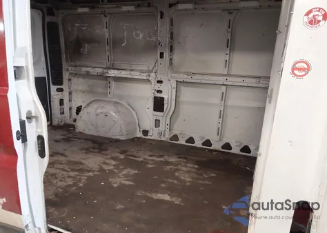 2021 Ram Promaster 2500 Low Roof 136 Wb z USA, uszkodzony, nr VIN 3C6LRVVG0ME577105